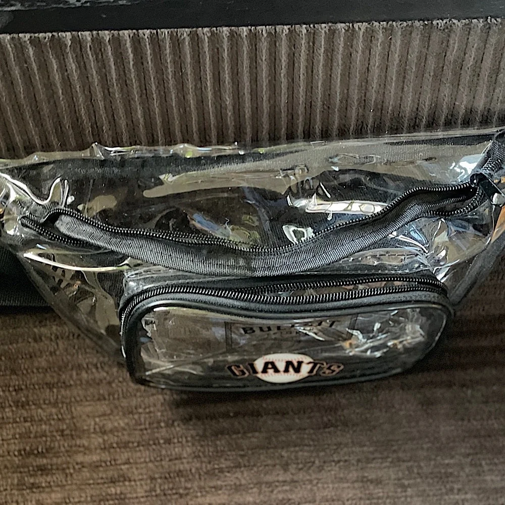 Clear Fanny Pack Bag — SF Giants - Picture 10 of 14